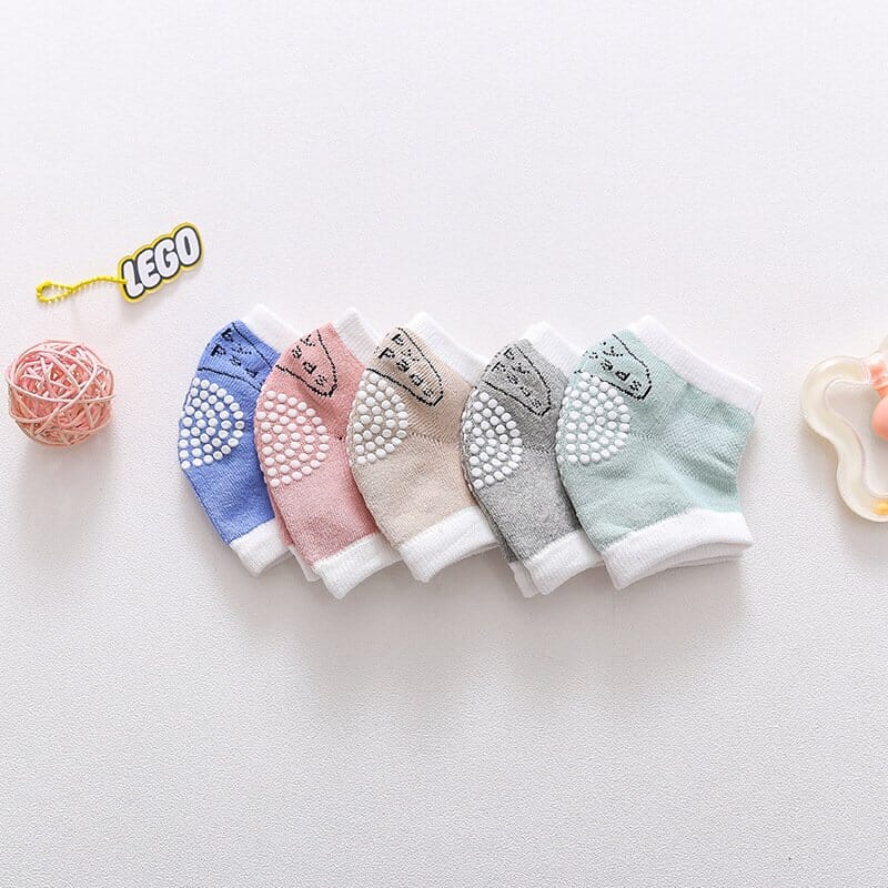 Baby Dotted Knee Pad