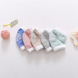 Baby Dotted Knee Pad